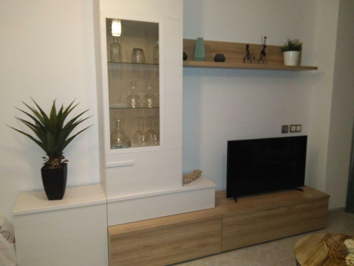 Apartamento Sol De Espana Кембрилс Екстериор снимка